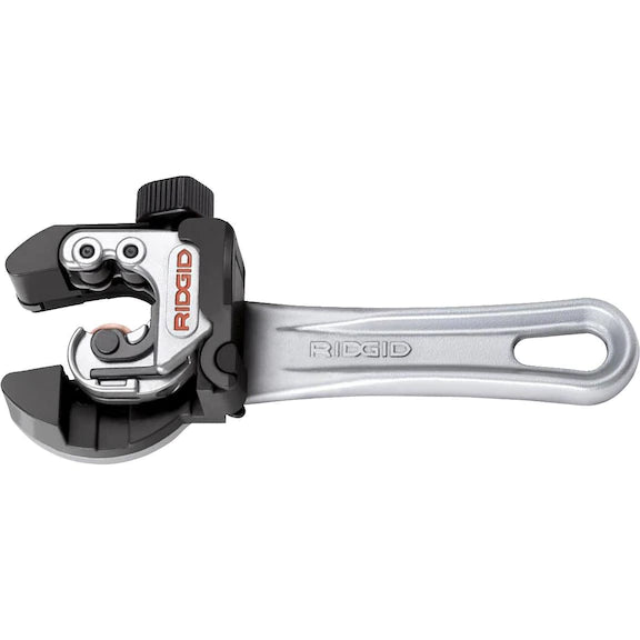 RIDGID 2-in-1 Close Quarters AUTOFEED® Cutter