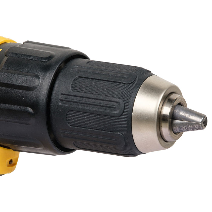 DeWalt 18V Hammer Drill Driver Kit 2Ah with 100 Piece Bit Set | DCD776D2A