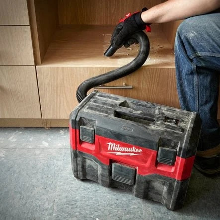 Milwaukee M18 VC2-0 Wet/Dry Vacuum (Tool Only)