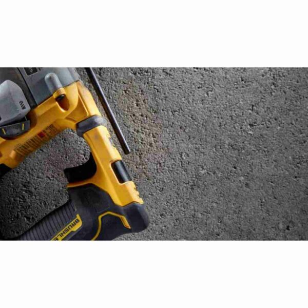 DeWalt 18V Brushless SDS+ Rotary Hammer | DCH172D2